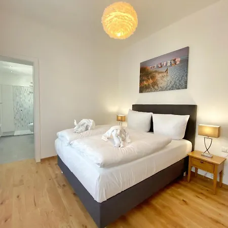 Apartamento Jenny Jenny - 2 *