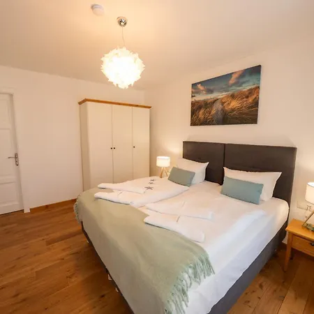 Jenny Jenny - 2 Apartman